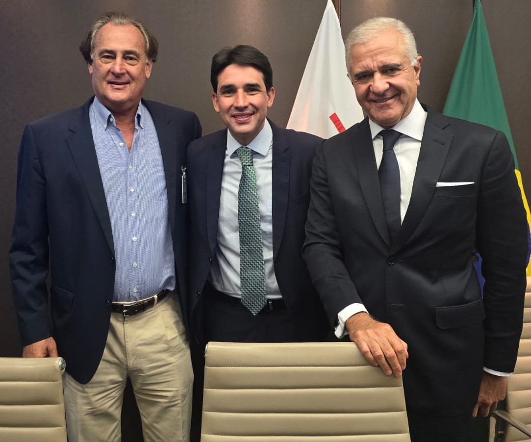 Presidente da ABTTC participa de assinatura de portaria que agiliza emissão de debêntures de infraestrutura | ABTTC