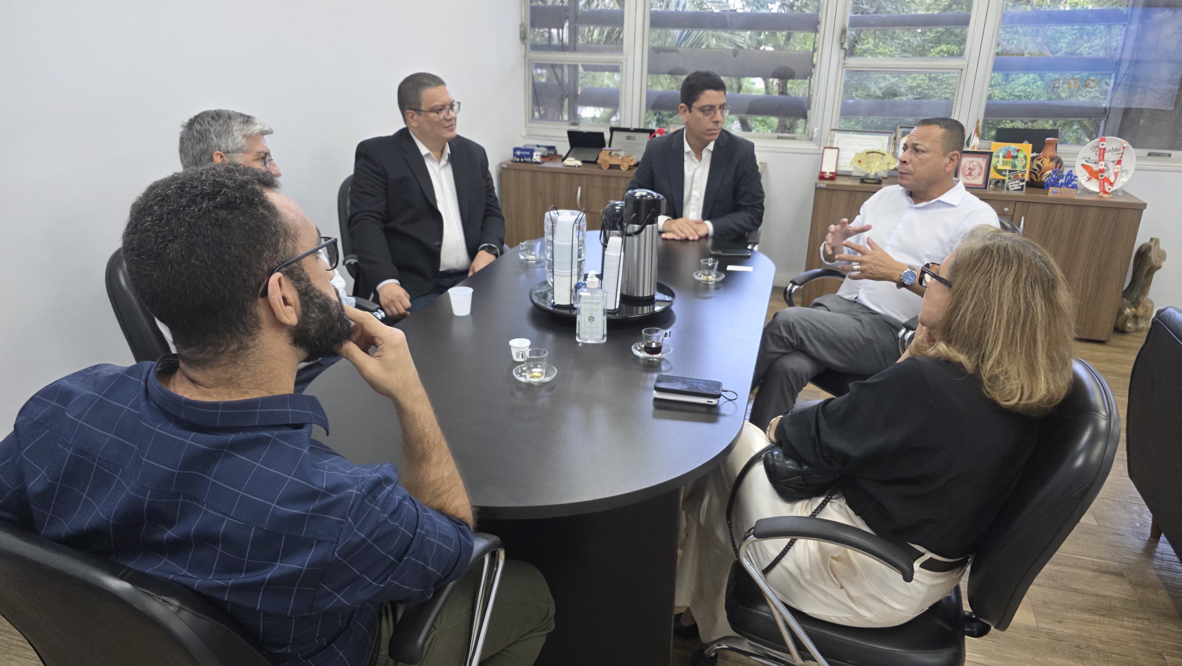 ABTTC participa de reunião na Prefeitura de Cubatão para discutir anel viário e expansão retroportuária | ABTTC